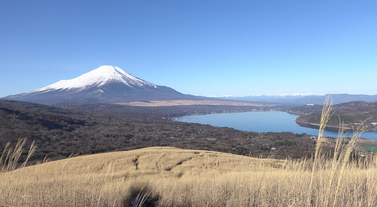 山中湖：富士山の8つの展望地を巡る山旅 ～鉄砲木ノ頭から石割山稜～(2023/01/20)